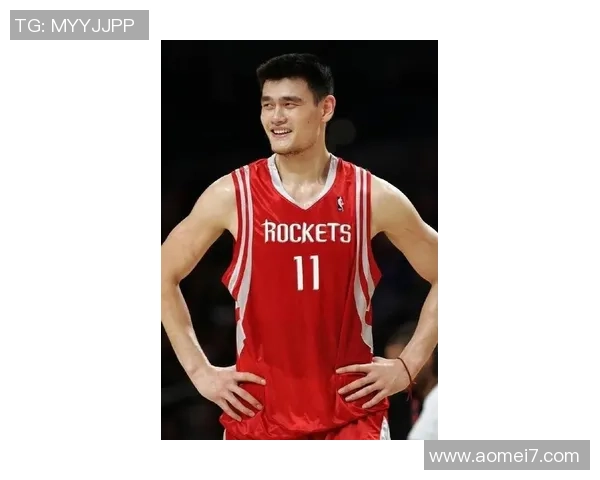 姚明篮球生涯初期精彩瞬间回顾与集锦分享