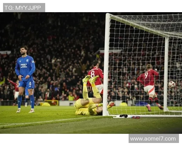 欧联杯精彩对决波尔图逆袭曼城6比2补时进球引爆全场激情