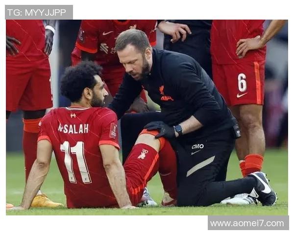 西甲焦点战国米与AC米兰激战成平点球大战引发全场热潮