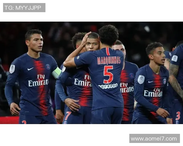 世界杯精彩对决里昂逆袭巴黎圣日耳曼6比2战术解析与绝杀瞬间回顾